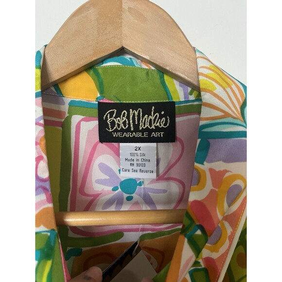 NWT Bob Mackie Multicolored 100% Silk Short Sleeve Button Down Blouse Size 2X - Picture 5 of 9